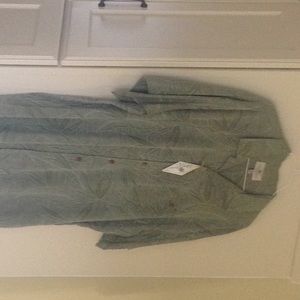 Island Shores Silk Shirt. NWT